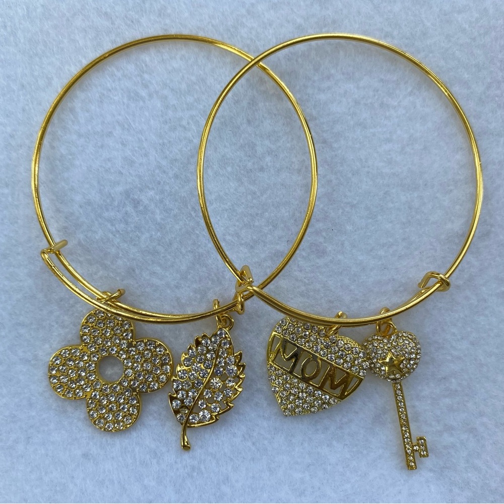 Custom “Mom” Charm Bangle Bracelet